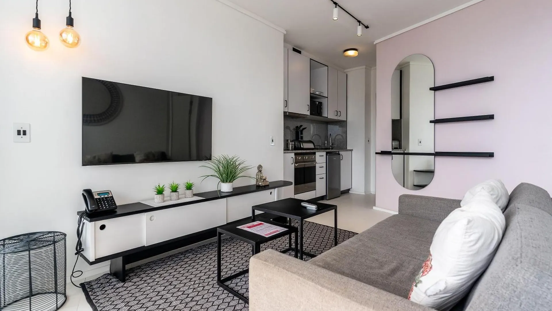 Flamingo 701: 7Th Floor Sea View Apartment Ciudad del Cabo